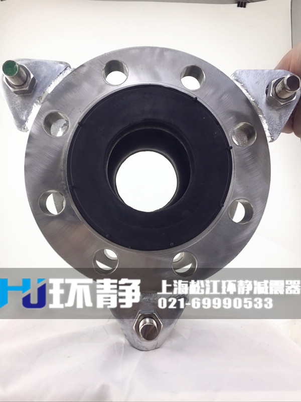 限位不銹鋼<a href=http://www.rqqjk.cn/products/xiangjiaojietou/danqiu target=_blank class=infotextkey>單球體<a href=http://www.rqqjk.cn target=_blank class=infotextkey>橡膠接頭</a></a>安裝實圖